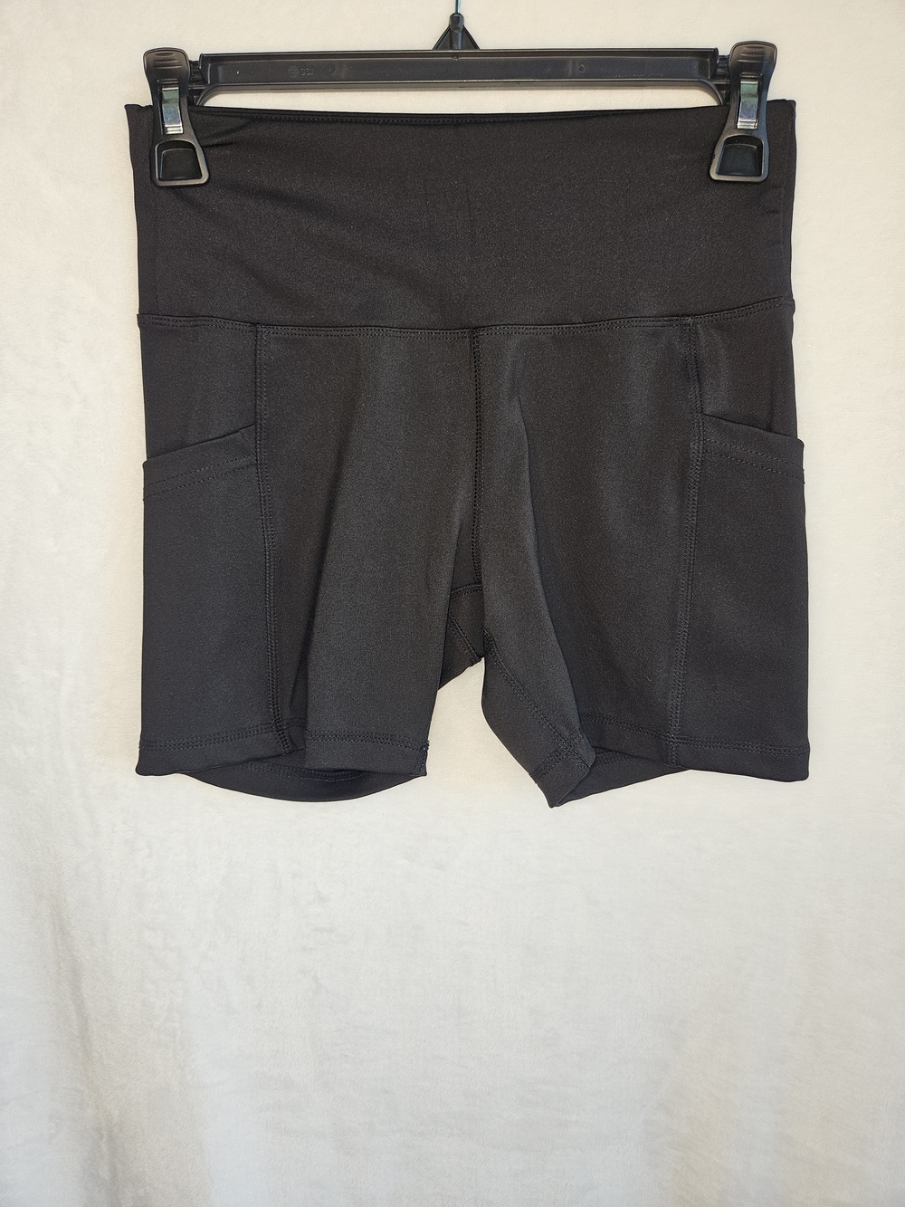 Women's Black High-Waist Bike Shorts with Side Pockets